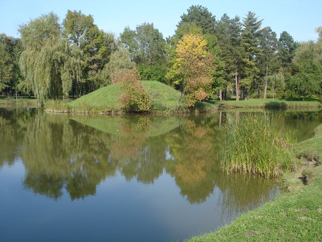 stíny ve vodě, (3).jpg