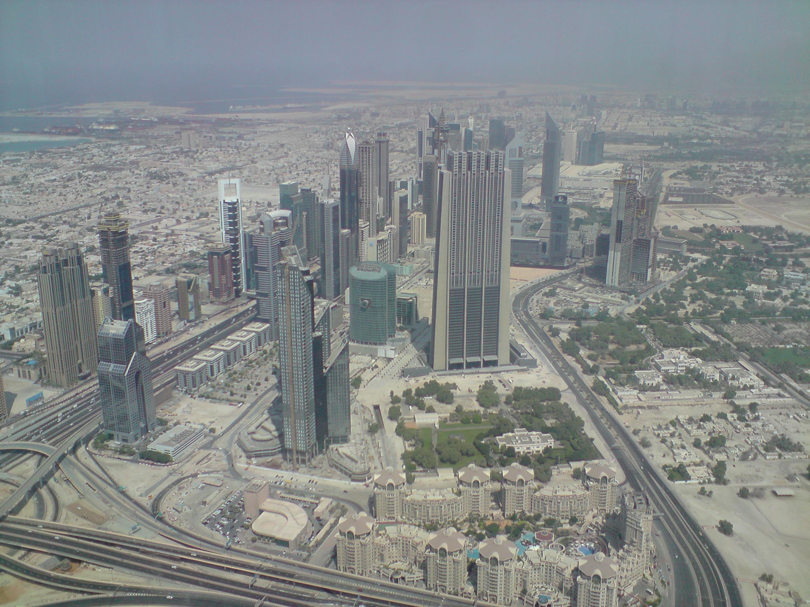 Khalifa (39)
